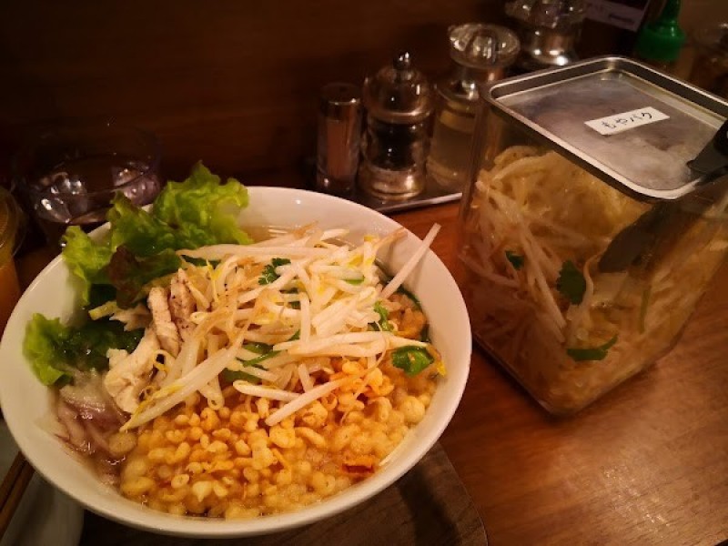 コムフォー丸の内オアゾ店