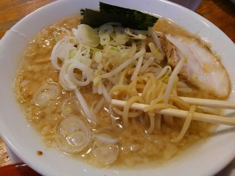 まるきんラーメン 白金店