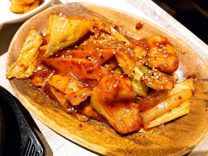 麦庵 ソラリアステージ店