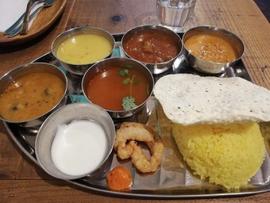 南インドカレー食堂 カレーの木