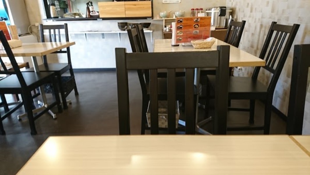 つけ麺たつ介 九産大前店