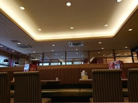 Caféレストラン ガスト 長岡川崎店
