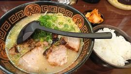 にんにくラーメン幸ちゃん 本店