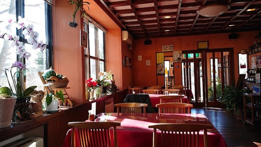 カレーハウスＪＩＢ