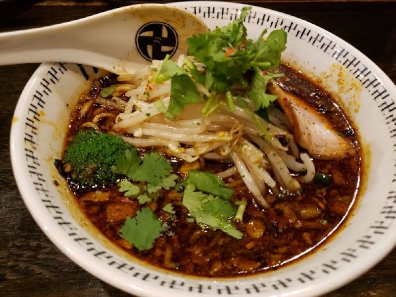 スパイス・ラー麺 卍力（まんりき）