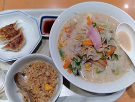 リンガーハット みのおキューズモール店