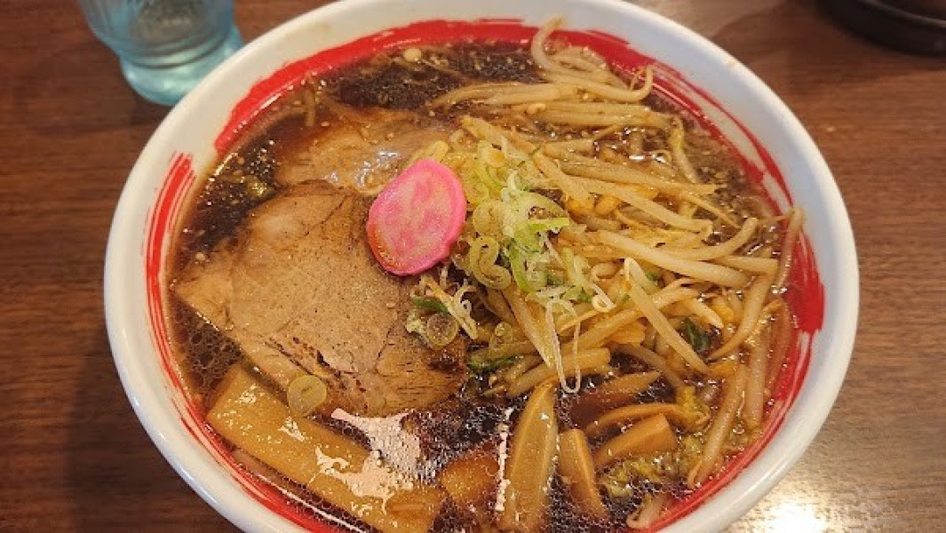 ラーメンさんぱち 本店