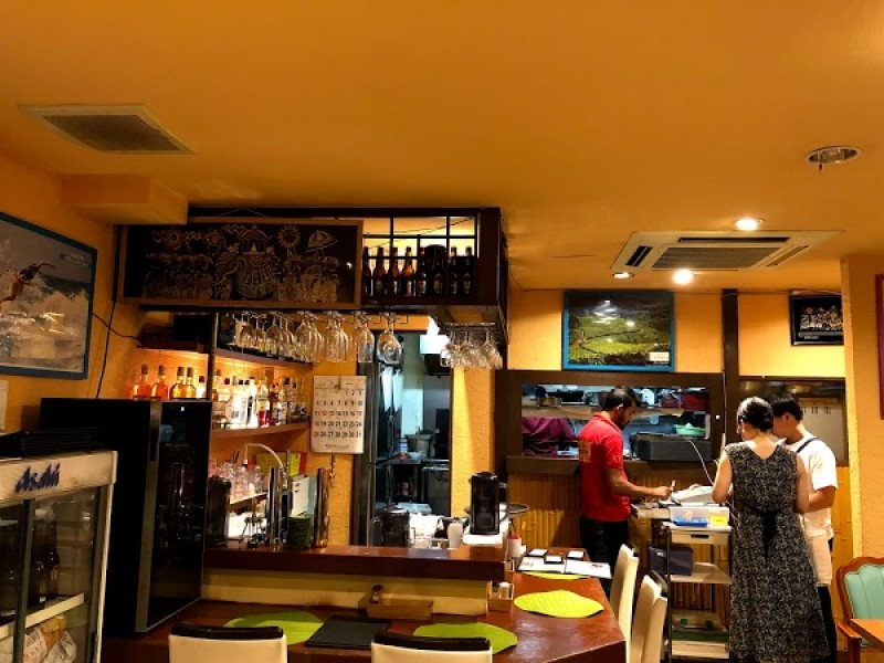 Spicy Bistro Taprobane Monzennakacho