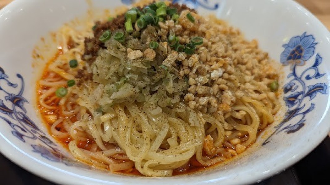 横浜担々麺 白竜 イオンタウン能代店