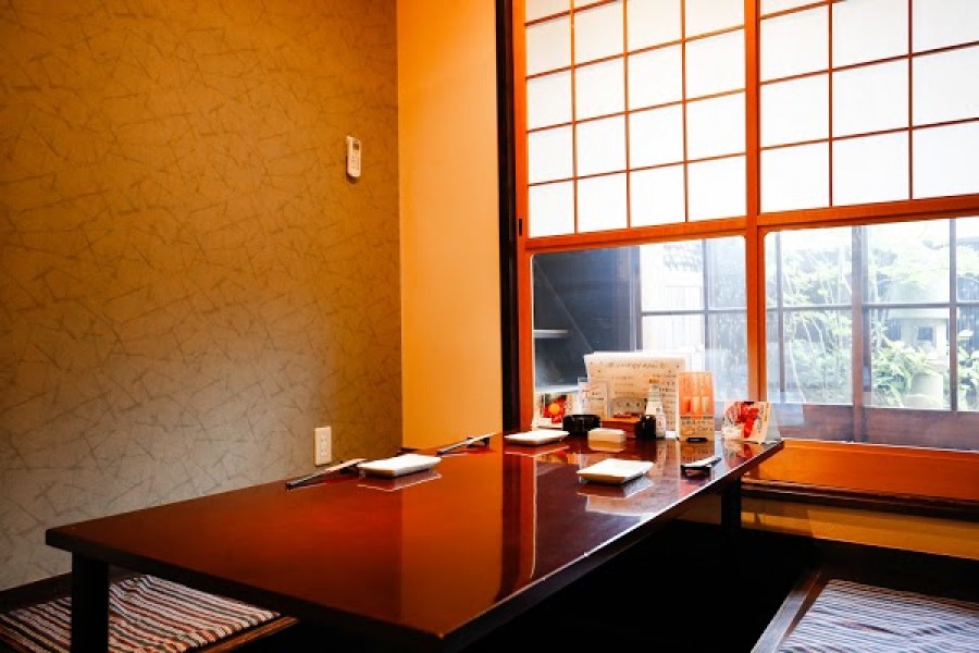 炭火焼居酒屋 つくぼ