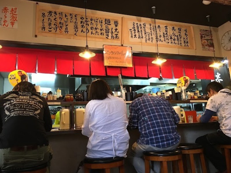 博多ラーメン 万々(ばんばん)