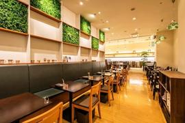 カリィ&カフェ Vajraroad ヴァサラロード アエル店