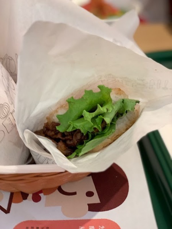 モスバーガー 横浜東口店