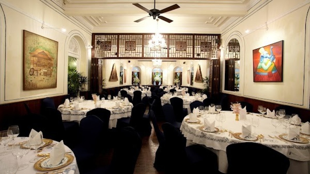 ブルー エレファント