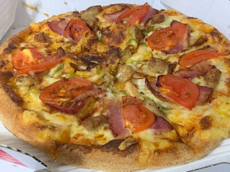 ピザ・サントロペ淀川店