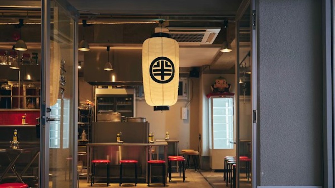 渋谷半地下酒場