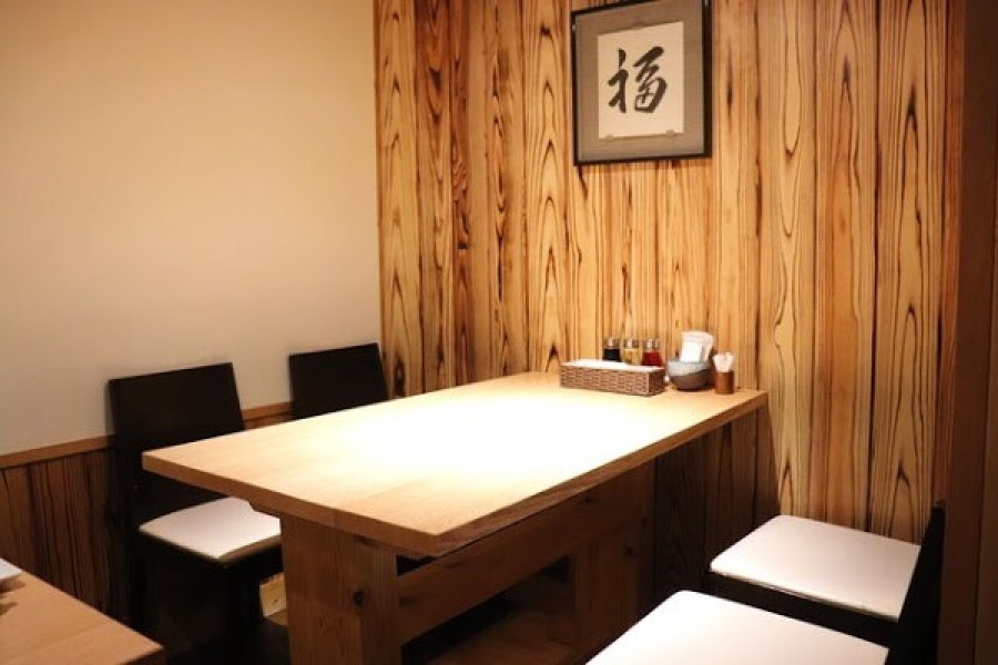 恵比寿中華 四川龍