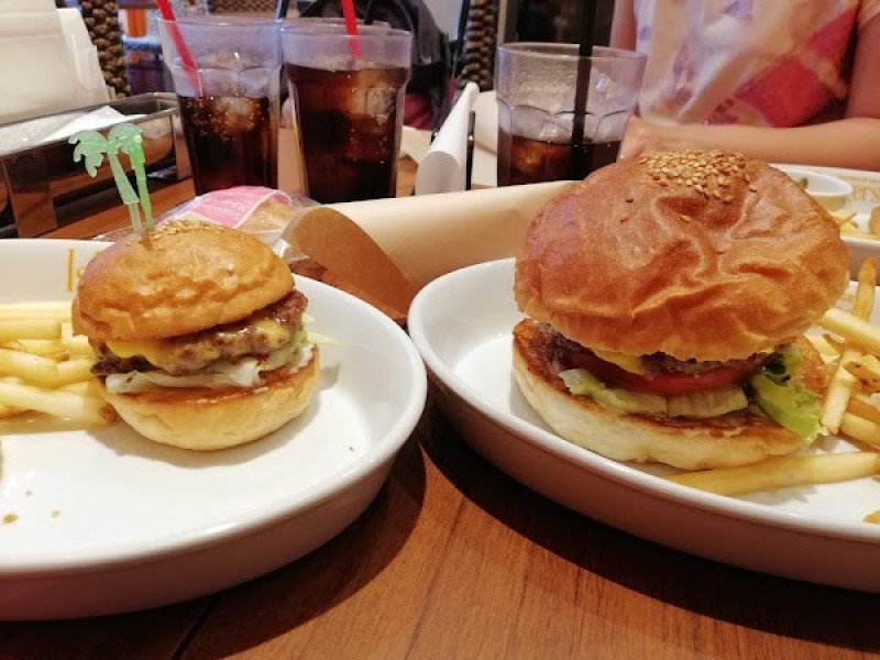 アイランドバーガーズ 四谷本店