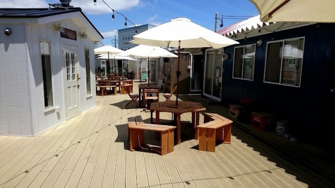 沖縄料理 TEN(T) (テント)