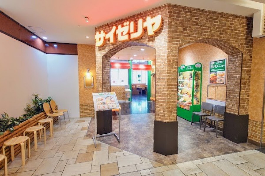 サイゼリヤ LABI1高崎店