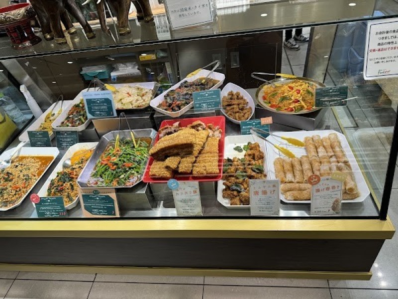 タイ料理 チャンロイkaaw アークヒルズ店