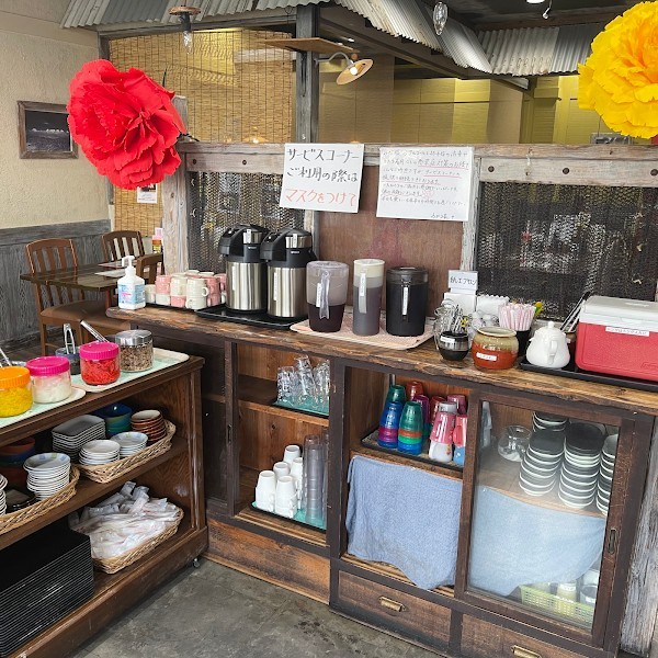 とろとろ軟骨ソーキと創作沖縄そば あがり家＋