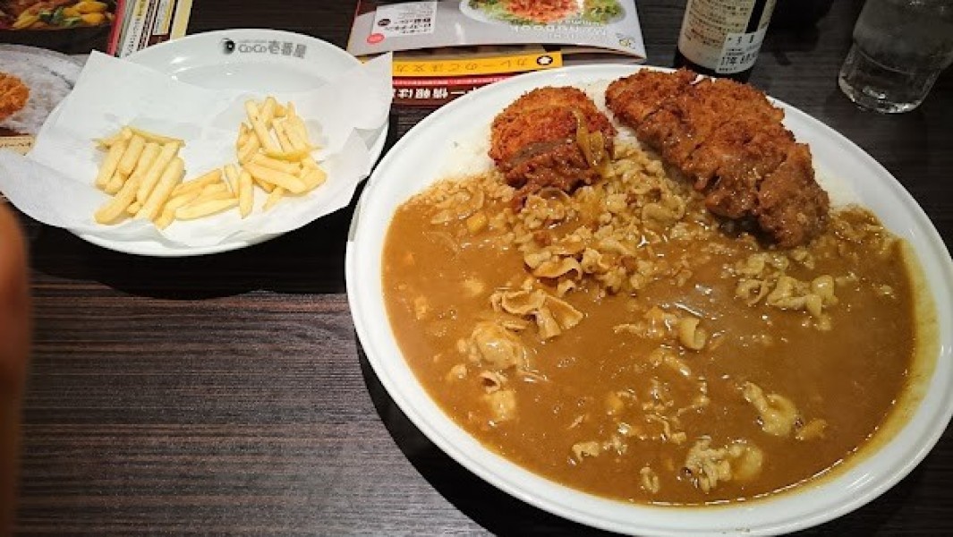 カレーハウスＣｏＣｏ壱番屋堀川丸太町店