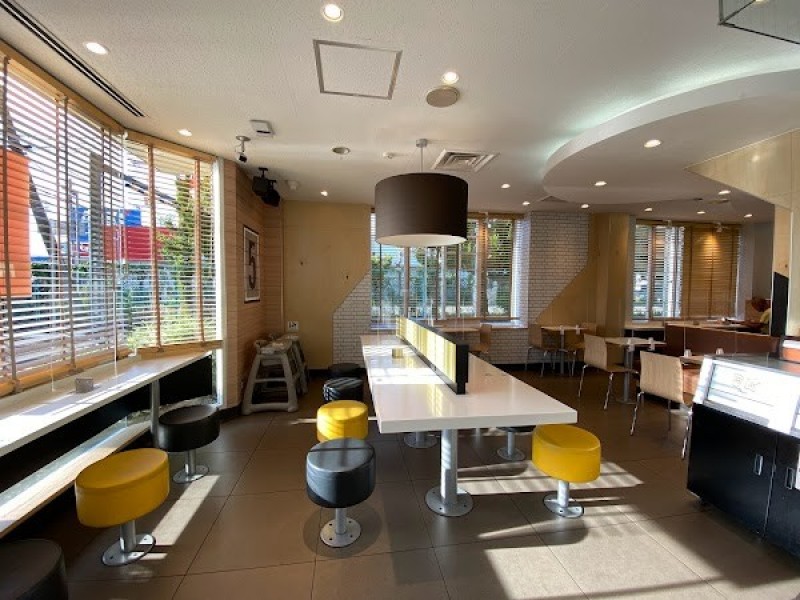 マクドナルド 八尾高美町店