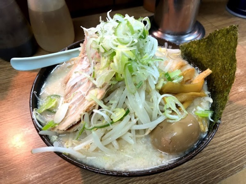 屋台ラーメン とんこつ貴生 松戸本店