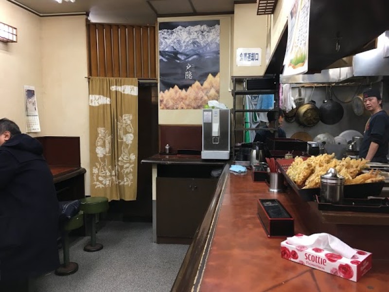 みのがさ神田和泉町店