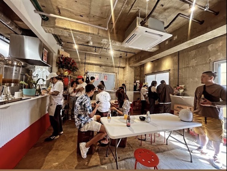 TACOS 3HERMANOS HARAJUKU