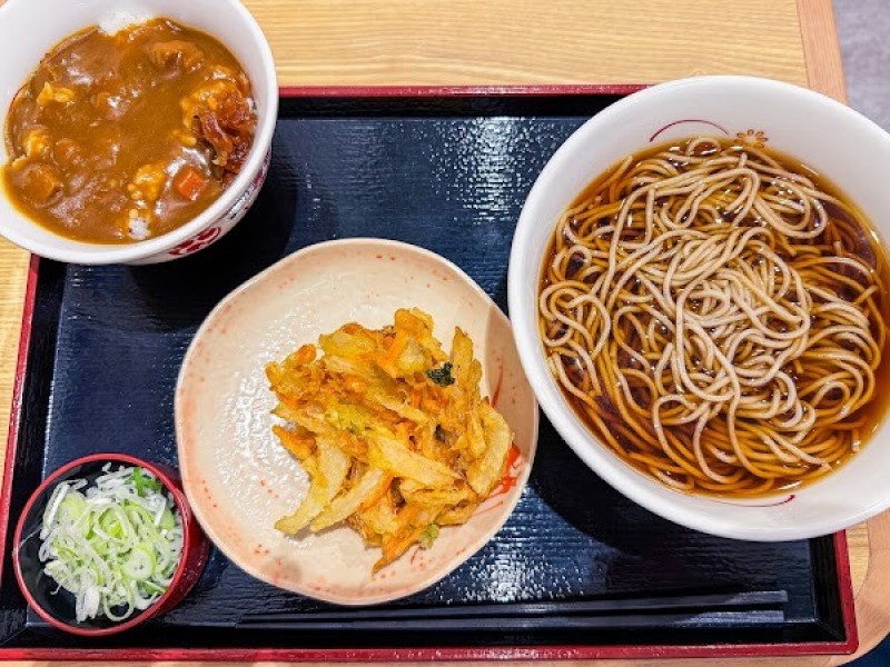 いろり庵きらくそば 神田南口