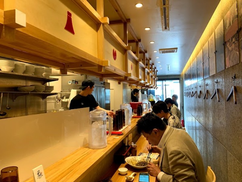 175°DENO神田駅北口店