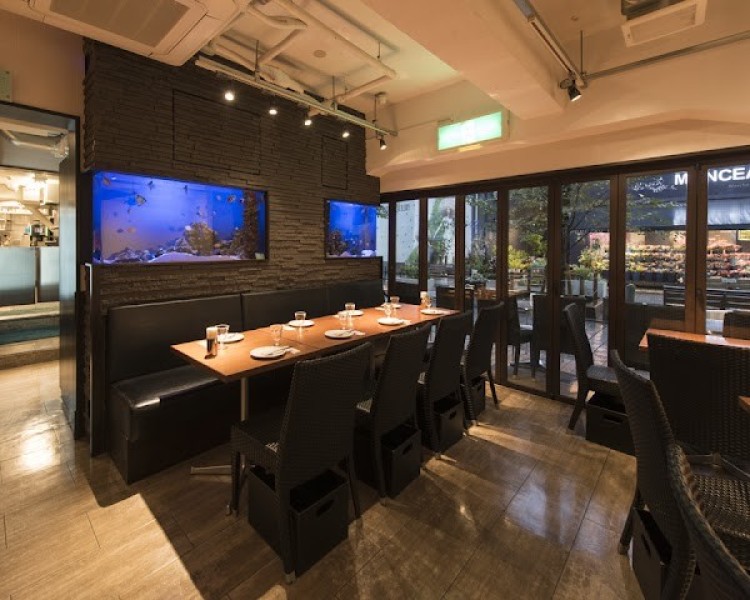 SHUTTERS 自由が丘