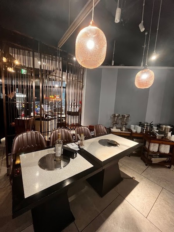 【健康美容・火鍋専門店】朝天門