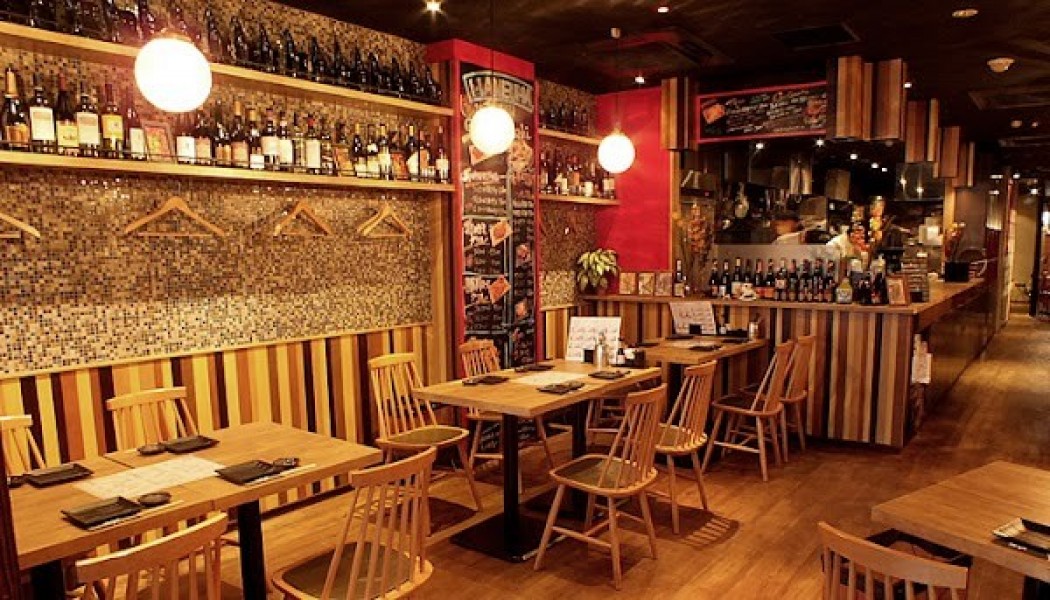 馬肉専門バル 跳ね馬 田町三田店