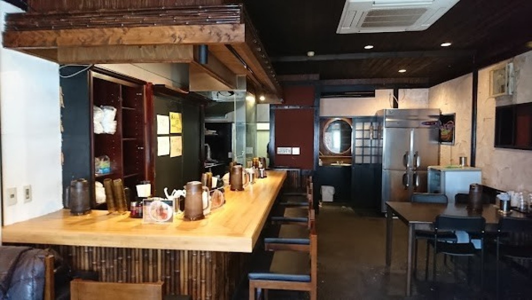 汁なし担々麺 ｢ラーテル｣