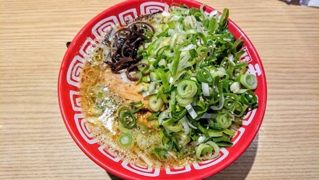 とんこつラーメン 麺堂 香 高城店