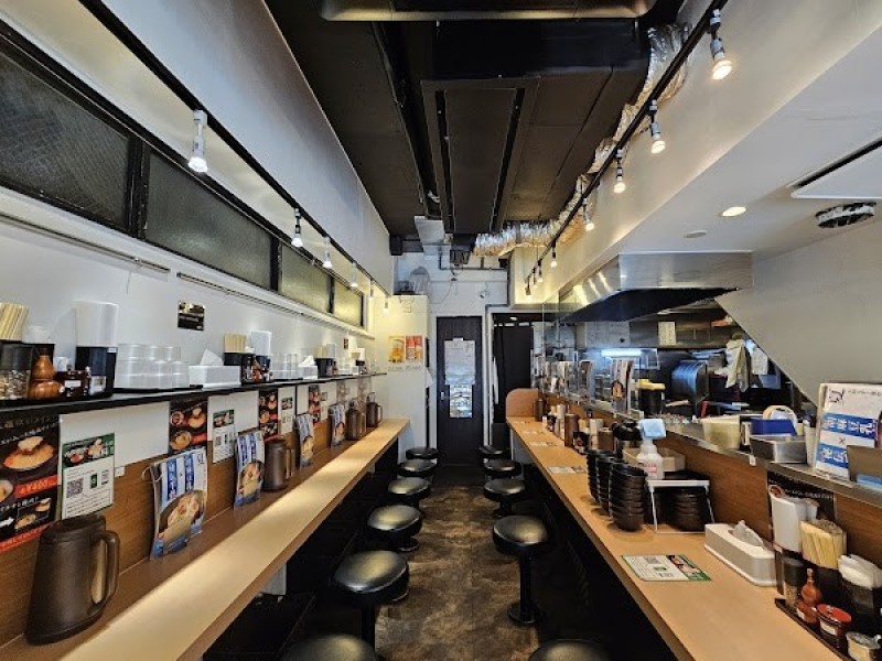 ホルモンらーめん 8910 白寿赤坂店