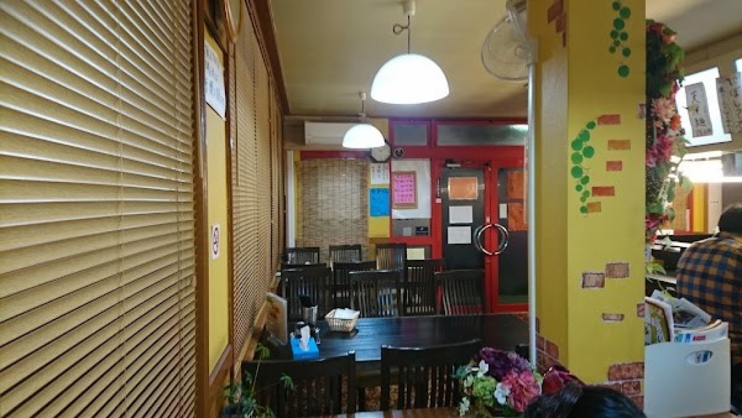 たんめんらーめん 娘娘飯店