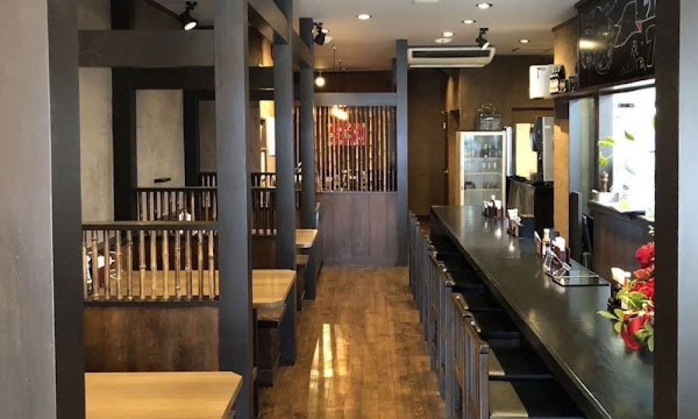 チロリン村 麻生店