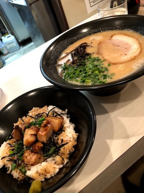 ざいとん 香椎本店