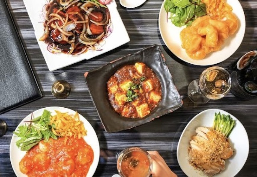 チャイニーズダイニングバー 中蓮宝燈（チューレン）