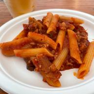 アラビアータソースのペンネ 激辛