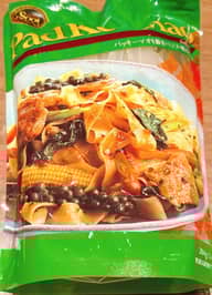 スータイ　パッキーマオ 