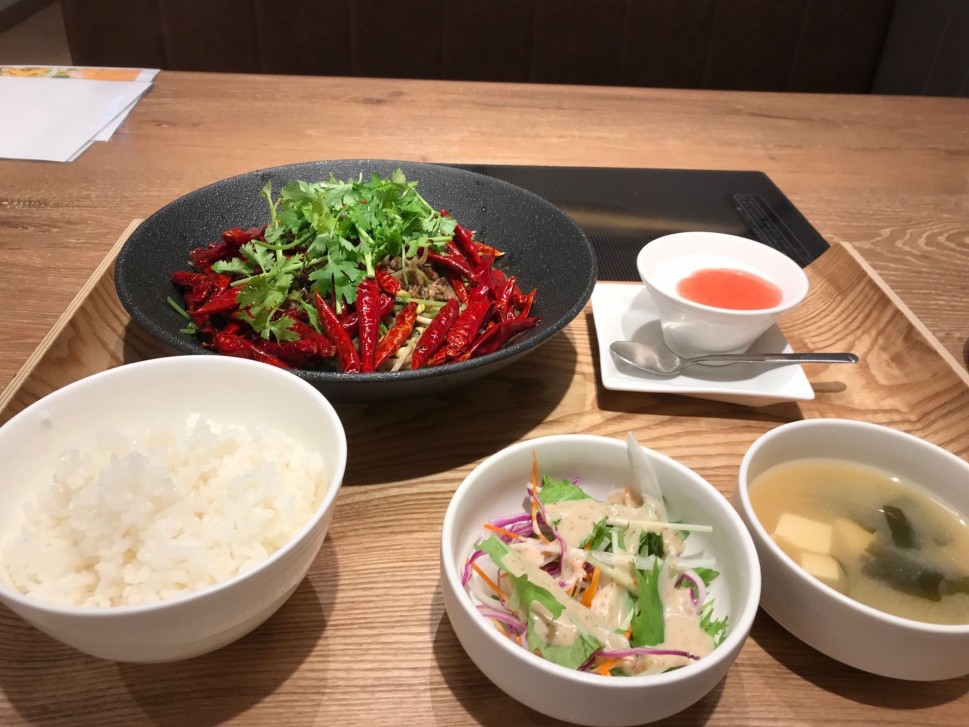 ラム肉火鍋炒め定食 🌶🌶🌶