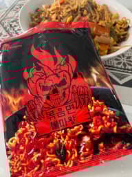 ブルマワン炒め麺