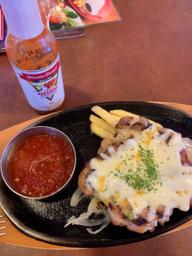 3種のチーズとグリルチキン