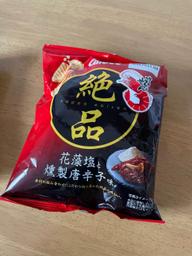 かっぱえびせん 絶品 花藻塩と焙煎唐辛子味