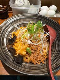 汁無し麻辣麺 辛口